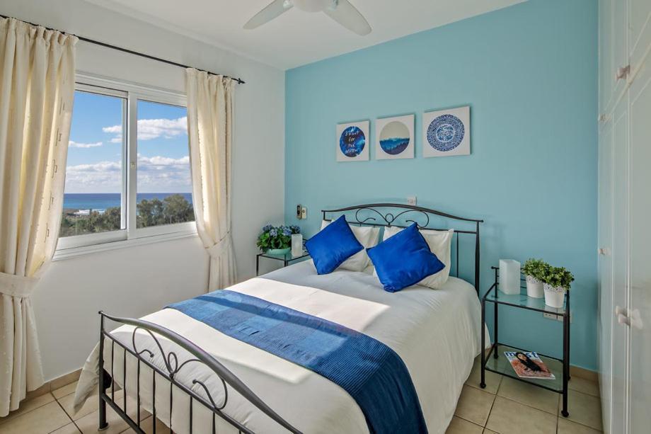 207 Kings Palace Seaview Paphos Exterior photo